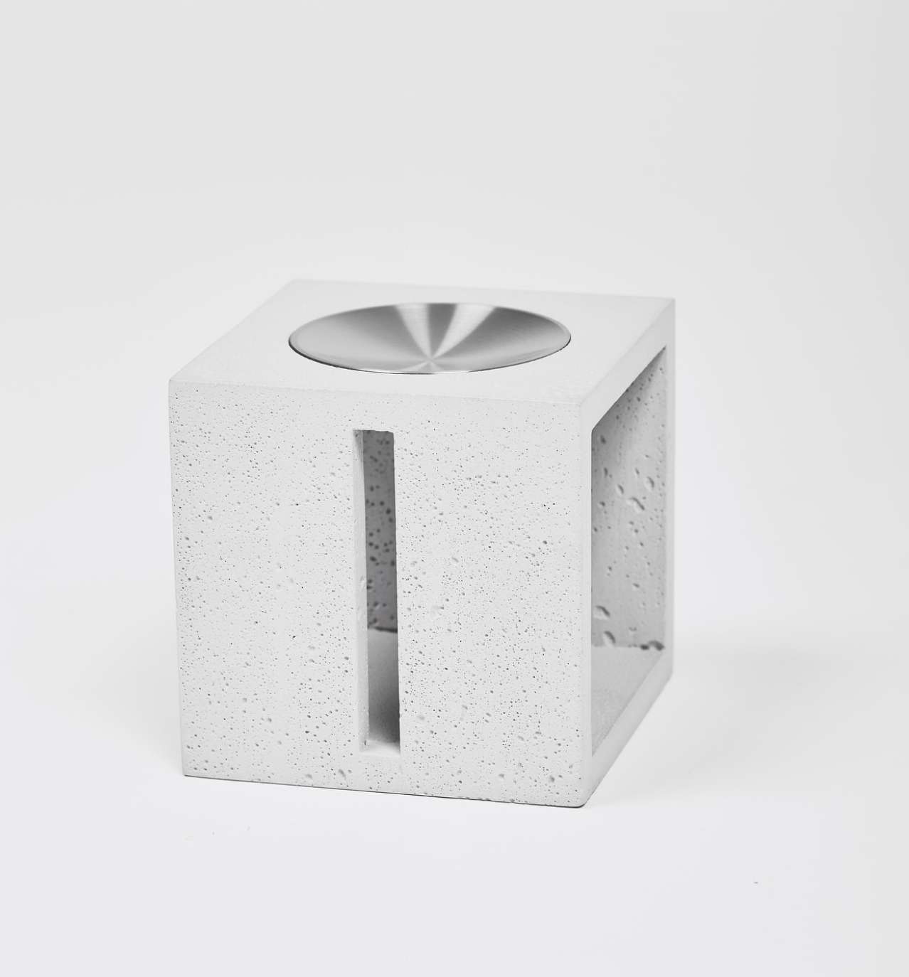 Oil Diffuser — three-quarter view of the concrete cube