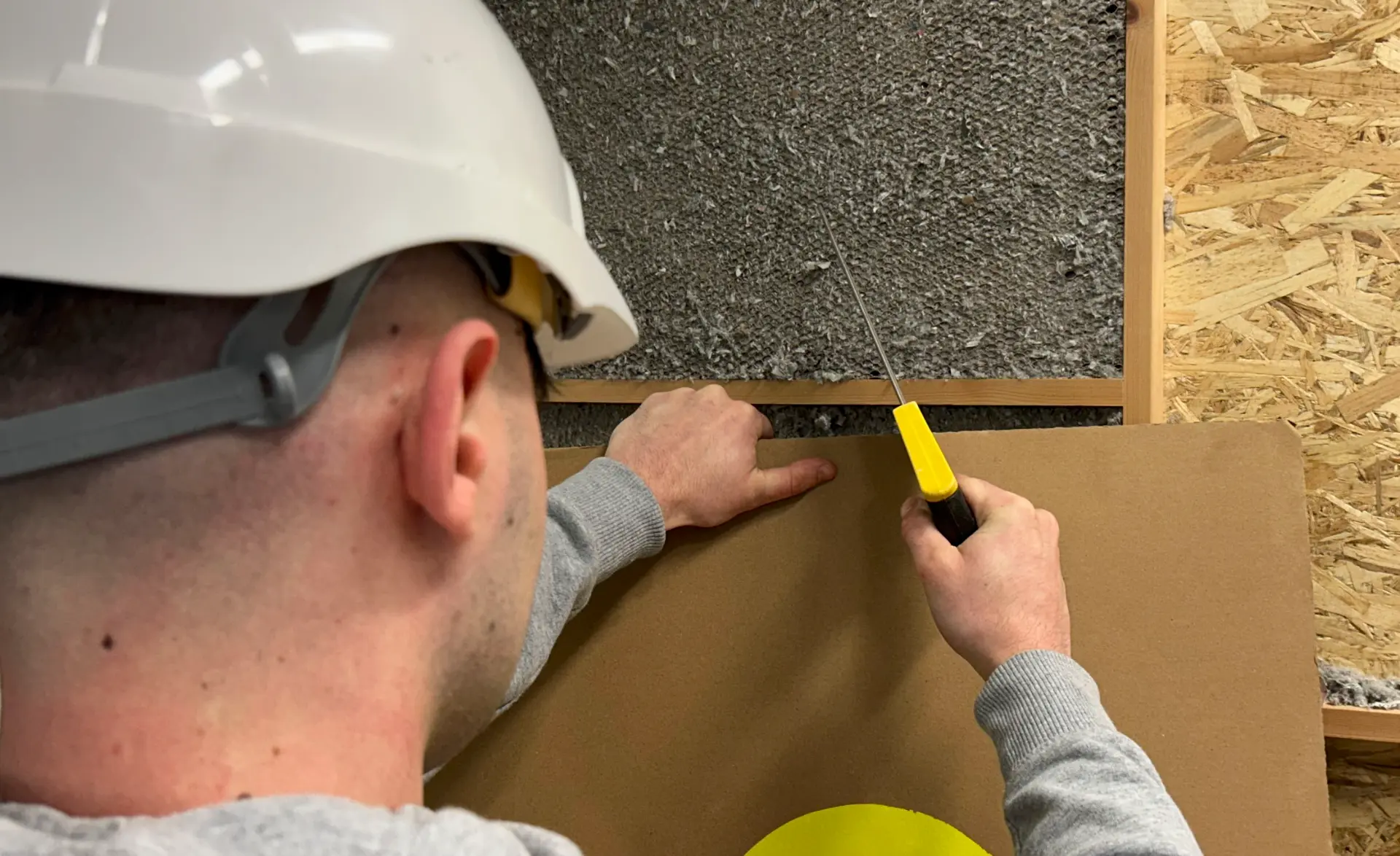 DEP-CELL — cutting a panel on site